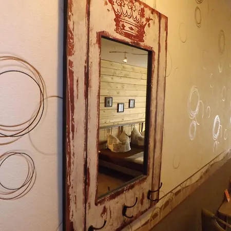 Haus Oberkassel * בון